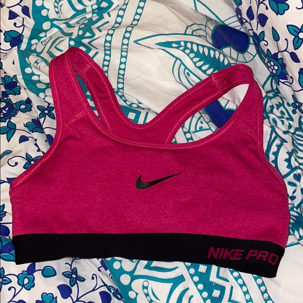 Nike sports bra